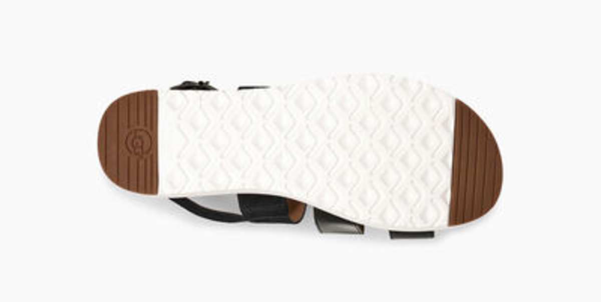 Braelynn sandal deals